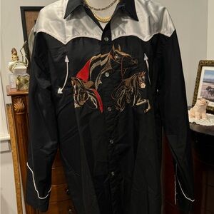 AUTENTICA VAQUERA TEJAS